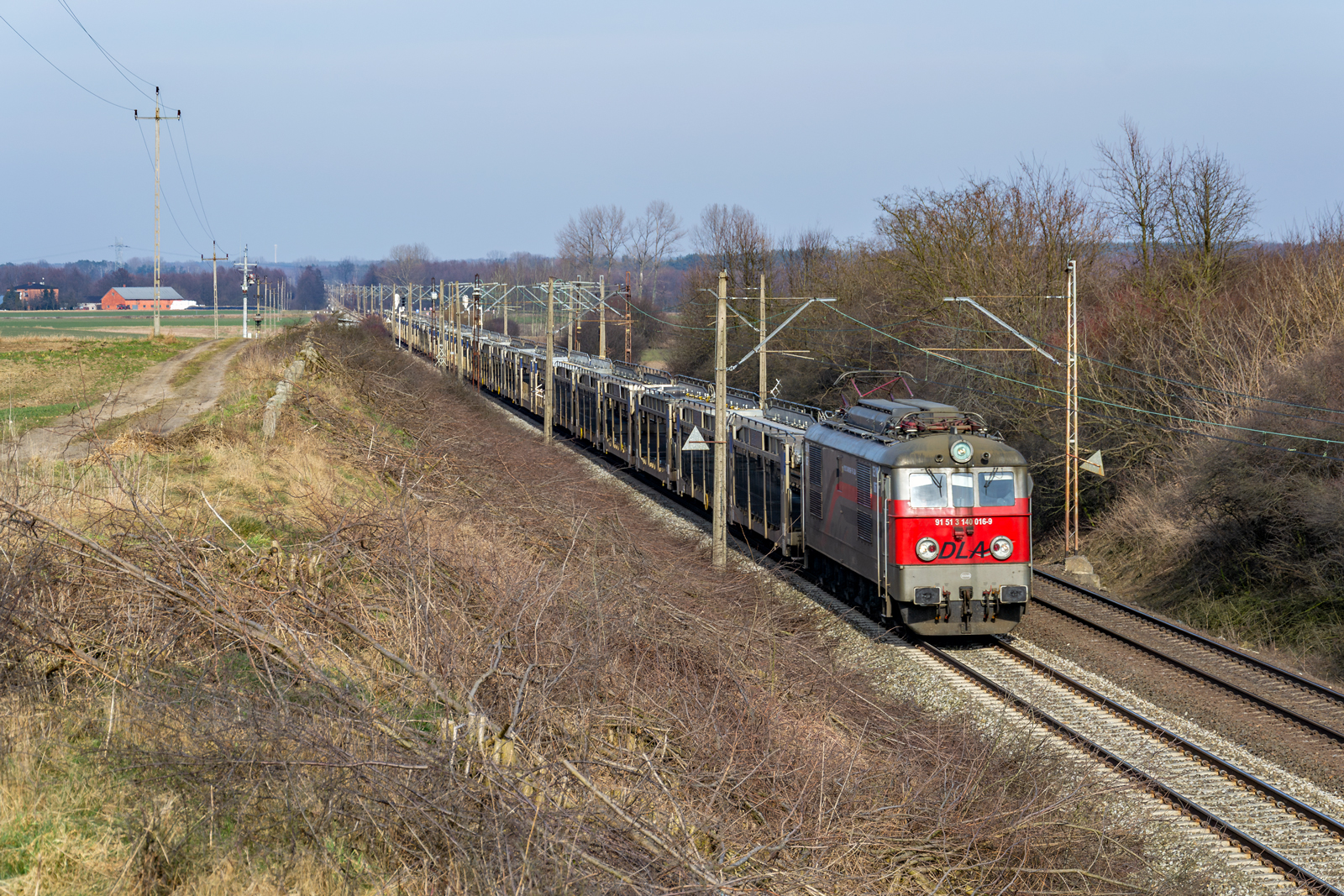 3E/1M-067