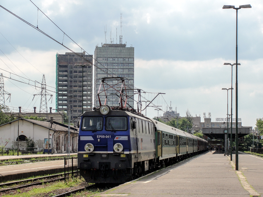 EP09-041