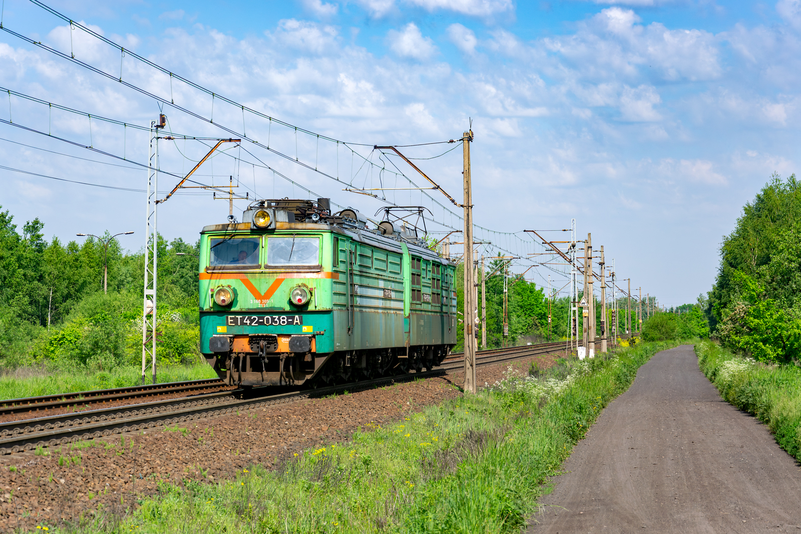 ET42-038