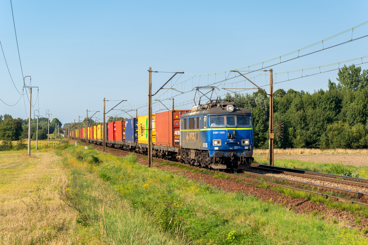 EU07-1525