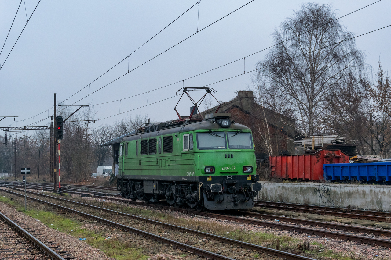 EU07-371