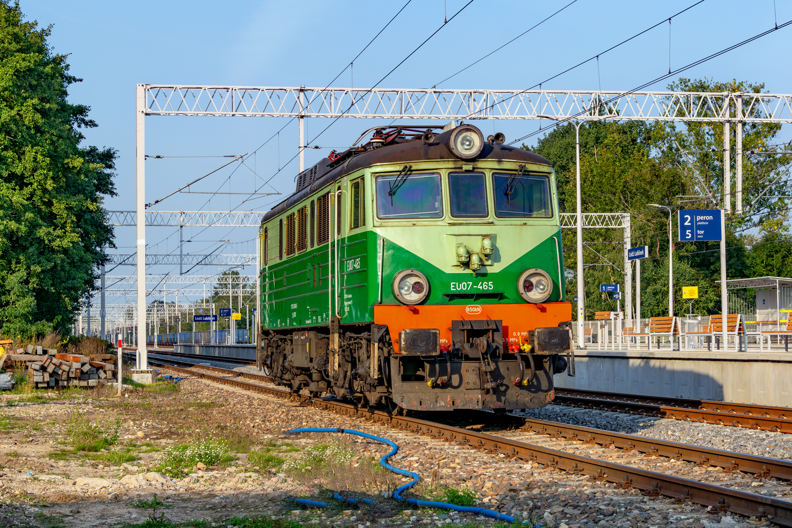 EU07-465
